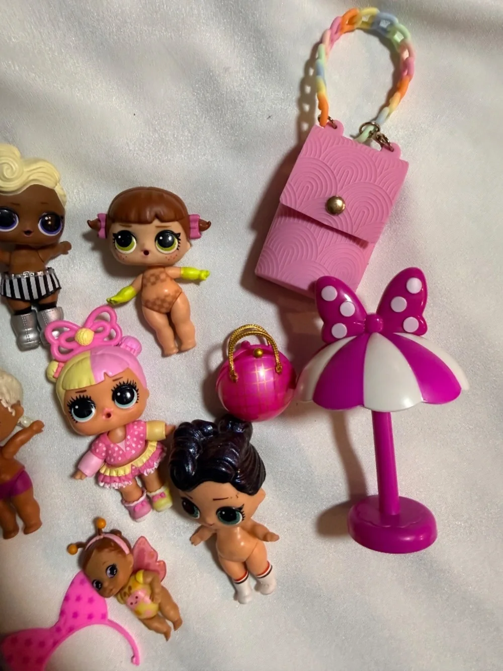 L.O.L. Surprise Dolls Lot of 11 + Accessories